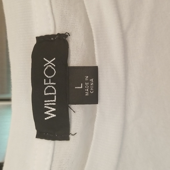 💕WILDFOX💕 Bikinis & Bellinis Graphic Tee L NWT - Picture 4 of 9